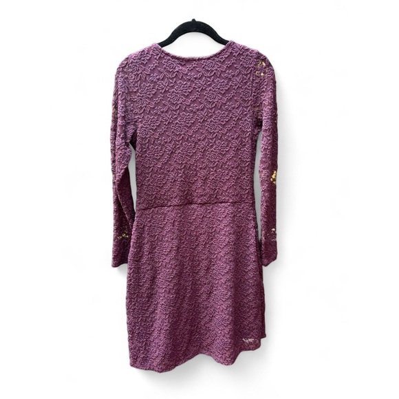 NWT Abercrombie and Fitch Purple Lace Dress Women Sz M Long Sleeve Wrap Vneck - Picture 3 of 5